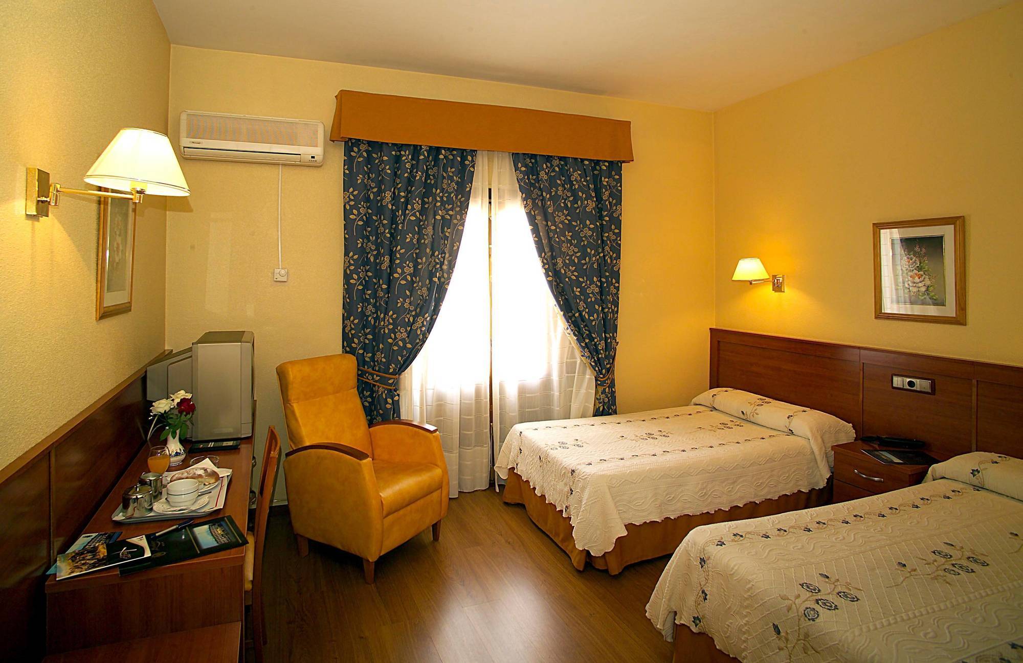Hotel Zodiaco Bailén Værelse billede